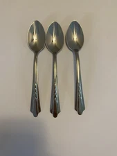 Grapefruit Spoons Welco Stainless Steel Lot of 3 Citrus/Fruit/Orange