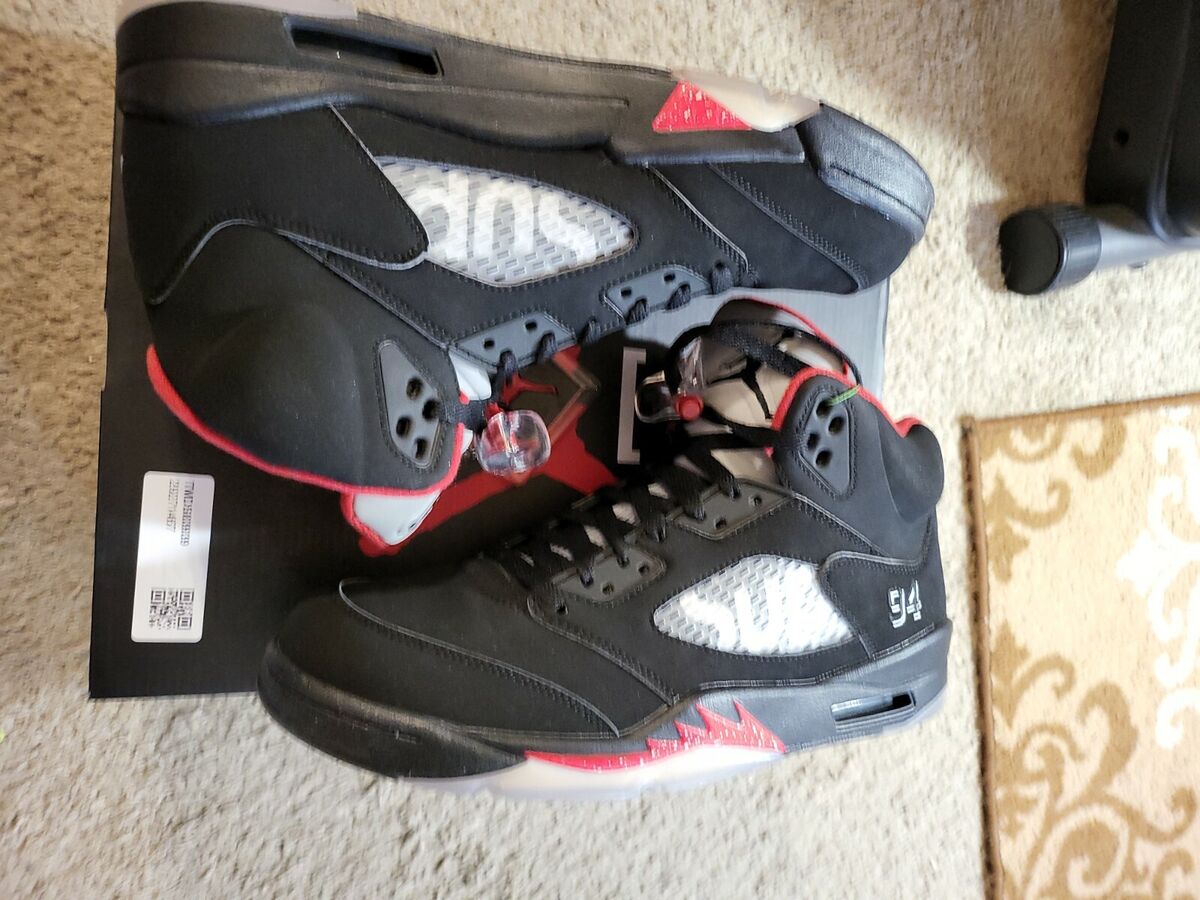 Size 13 - Supreme x Air Jordan 5 Retro Black for sale online Size 13 - Supreme x Air Jordan 5 Retro Black for sale online