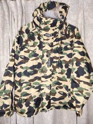 bape snowboard down jacket