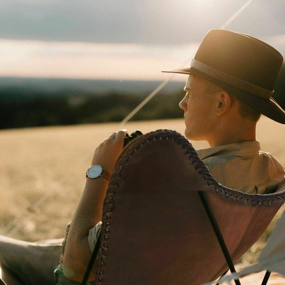 Silla Mariposa Cuero Búfalo Plegable Asiento para Dormir Salón Moderno Acento Silla Foto 4 de 4