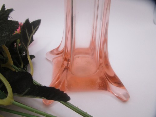 SQUARE PINK GLASS SPECIMEN VASE - Picture 6 of 7