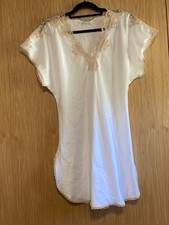 VTG MISS ELAINE Ladies Off White Short Sleeve Nylon Nightgown w/Tan Lace MED USA