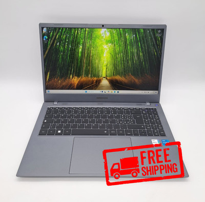 Laptop Medion Akoya E15413 15,6'' FHD 512GB SSD Intel Core i5-1235U 8GB RAM