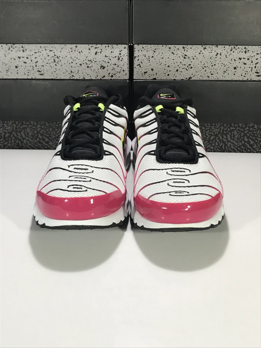 New Nike Air Max Plus Fuchsia CJ9929 100 White Black Rush Pink Men s Size 11