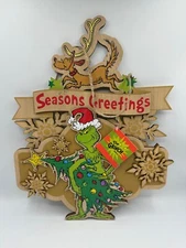 Enesco Grinch & Max Wall Decor Seuss Seasons Greetings Christmas Tree Snowflake