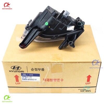 Hyundai Santa FE 4th Gen 2018-2020 OEM 2pin Fog Light RH for sale 