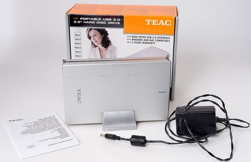 TEAC Portable USB 2.0 Festplatte 1TB 7200 U/min