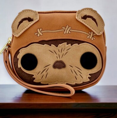 POP! Disney Loungefly Wristlet Wallet Bag Wicket Warrick Star