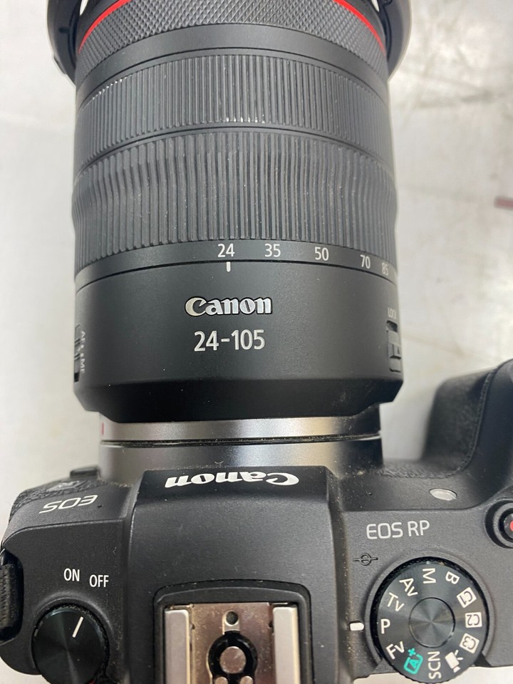 Canon EOS RP Mirrorless Camera With RF 24105mm Lens and charger