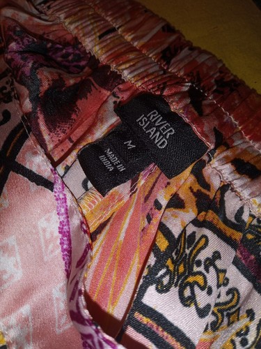 NICE RIVER ISLAND PINK FLORAL SATIN TROUSERS, SIZE M/ 10, ELASTICATED,VGC - Picture 2 of 5