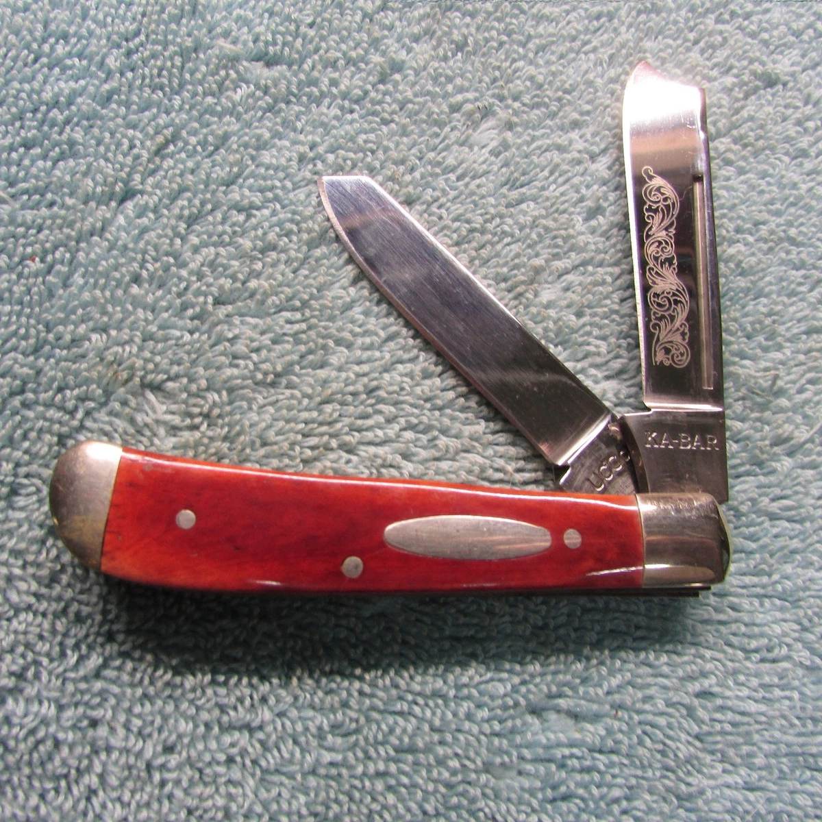 KA-BAR Bone Handle Collectible Vintage Folding Knives 2 Blades for