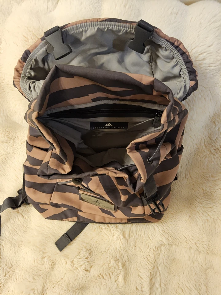 Mochila de náilon Adidas by Stella McCartney zebra listras pretas/rosa ajustável - Imagem 4 de 4