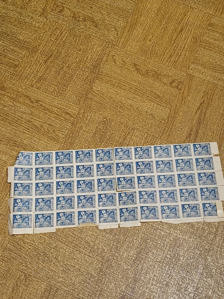Sc 113 韩国 500 张邮票未使用邮票 1949 年蓝色海军上将李孙 — 第 2/4 张图片