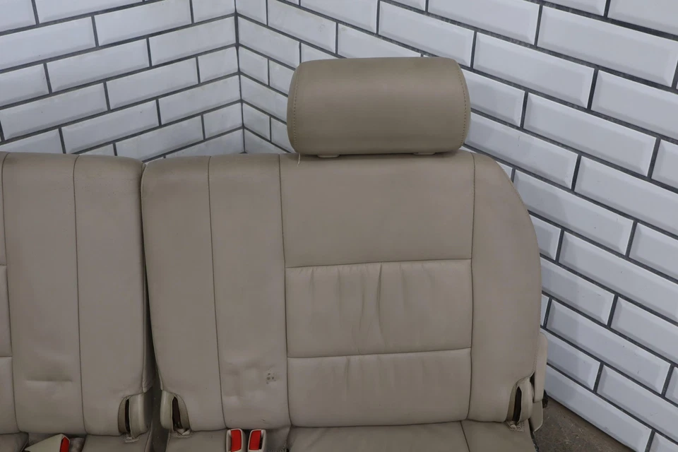 2006 Toyota Land Cruiser Pair LH&RH 3rd Row Leather Seats (Ivory 00) Foto 3 de 4