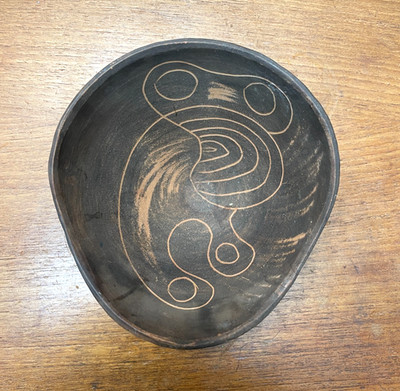 Vintage Raymor Italy Asymmetrical Bowl Abstract Design MCM-Sgraffito  technique