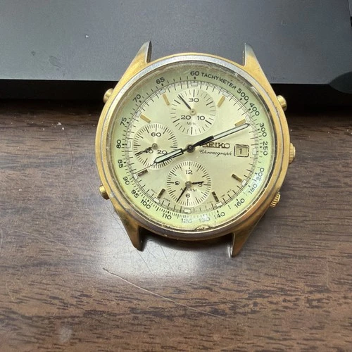 VINTAGE MEN'S SEIKO CHRONOGRAPH 7T32-7C60 ALARM WATER RESISTANT QUARTZ