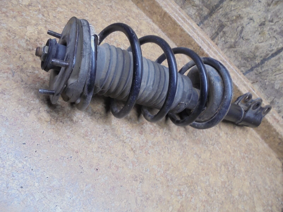 Amortiguador delantero Saturn SC2 SC 2 S 2002 suspensión izquierda derecha resorte 2001 2000 Foto 3 de 3