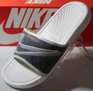 nike benassi lx