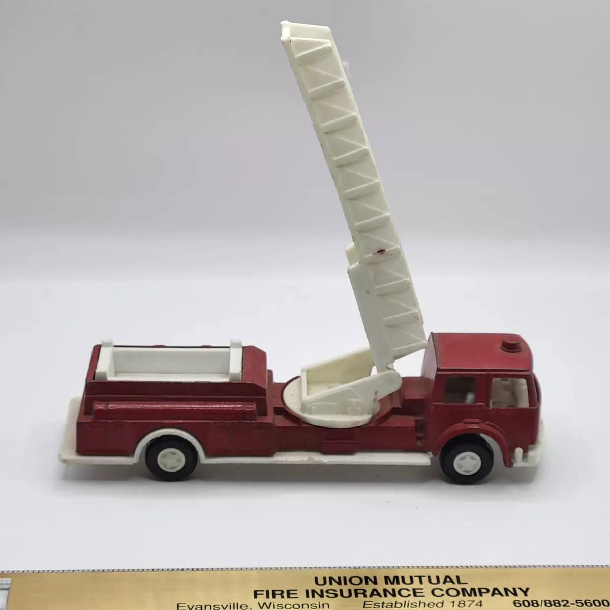 Vintage 1970 Tootsie Toy Red Ariel Ladder Fire Truck