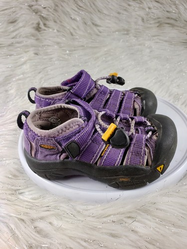 KEEN Waterproof Kids Size 8 Purple Sandals Girls - Picture 3 of 6