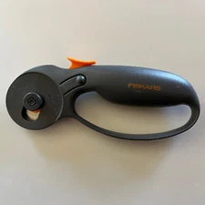 Fiskars Cutter 45mm Rotary Handle SameDayHandling & Fast USPS