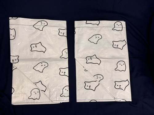 2 IKEA KUSTFYR große Einkaufstasche Halloween schwarz weiß Geist Umrisse