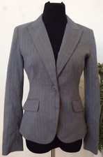 NWT New York  Company Women  s Gray Stripe Polyester Blazer Jacket Sz 4 Ret. 69