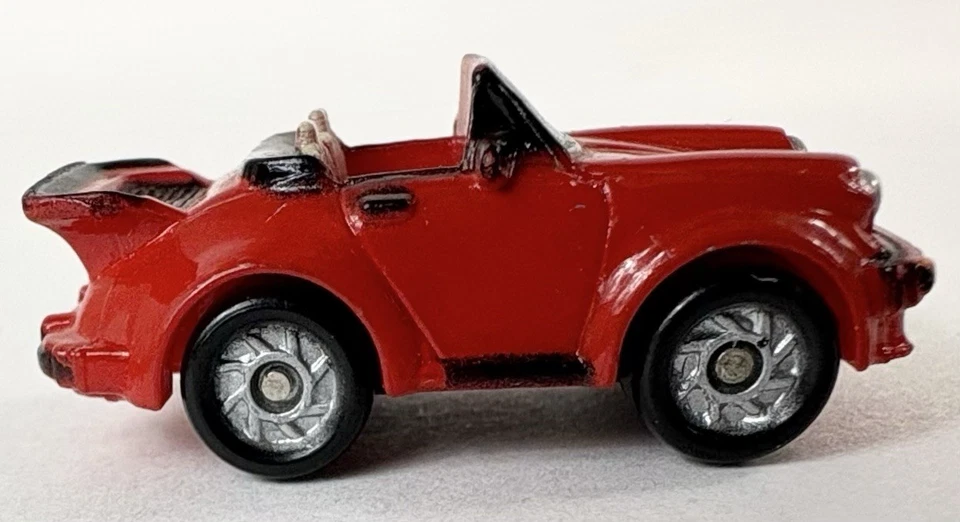 1987 Micro Machines Galoob Red And Black Porsche 911 Convertible 1:160 LOOSE CAR - Image 4 of 4
