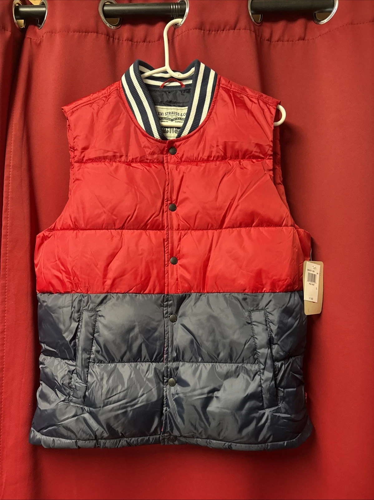 NEW Levis Vest Mens L Red Blue Quilted Insulated Puffer Snap Full Zip Outdoor