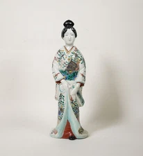 Antique Japanese Kutani porcelain woman figurine  19th century Meiji era geisha