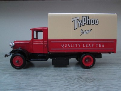 Lledo Days Gone - Typhoo Tea - DG 28000 - 1934 Mack Canvas Back Truck