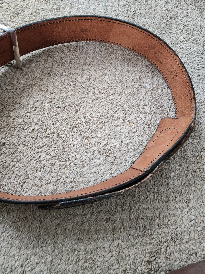 Lindo cinto de couro preto vintage Don Hume - Imagem 4 de 4