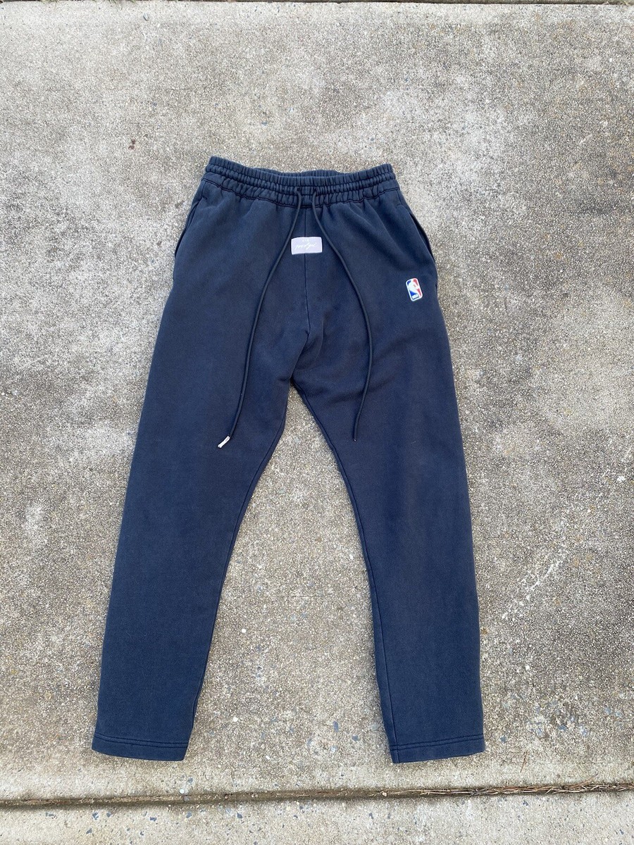 Fear of God x Nike Nylon Warm Up Pants Off Noir CU4684-010 Fear of God x Nike Nylon Warm Up Pants Off Noir CU4684-010