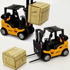 1:50 Scale Alloy Forklift Toy Model with Cargo Pallet - Kids Gift 1Pc