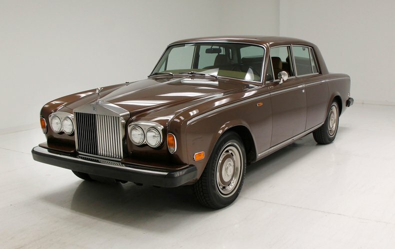 1975 Rolls-Royce Silver Shadow  Leather Seats & Wilton Wool Carpet/Wood Burl Walnut /6.75L V8/Rust Free