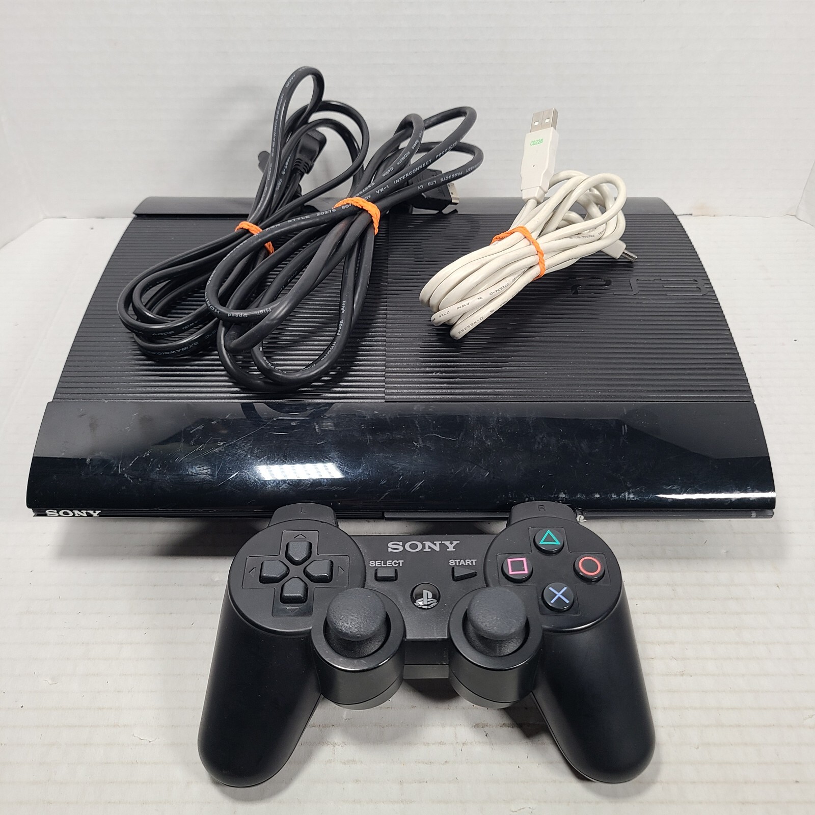 Sony PlayStation 3 PS3 Super Slim 250GB CECH4001B Console w/ Control