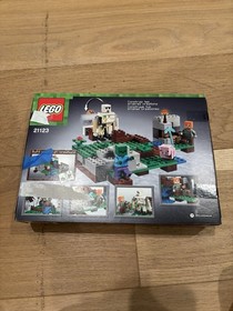 LEGO Minecraft: The Iron Golem (21123)