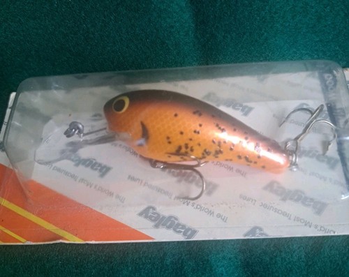 Bagley Diving Killer B-2 Orange/Blk Balsa Wood Bass Vintage Fishing Lure NIB - Picture 3 of 12