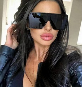 big oversized sunglasses