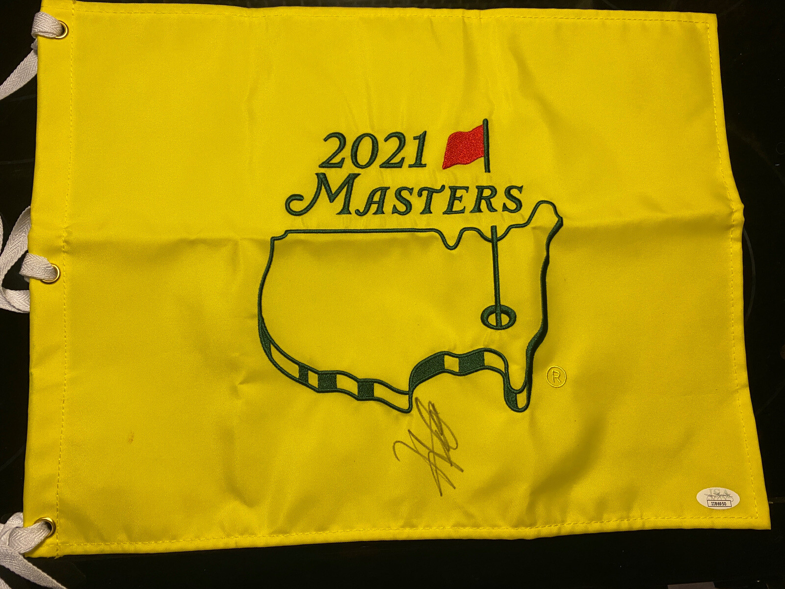 hideki matsuyama Autographed Signed 2021 Masters Flag JSA 