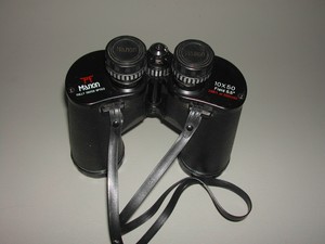 manon binoculars