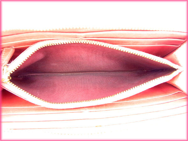miumiu Wallet Purse zipper wallet Materasse Pink Woman Authentic Used E495 miumiu Wallet Purse zipper wallet Materasse Pink Woman Authentic Used E495