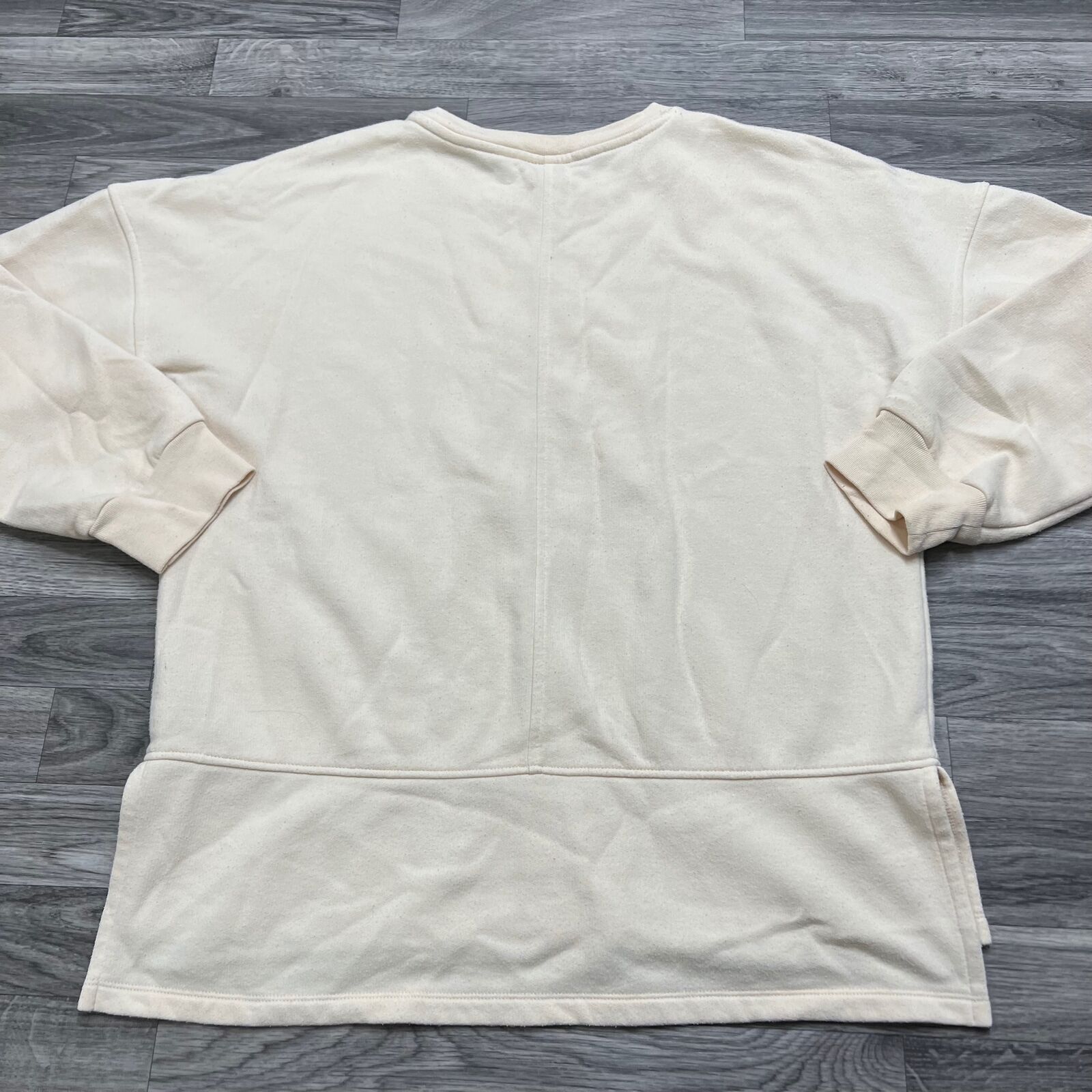 UNIVERSAL THREAD Round Neck Pullover Cream Sweats… - image 4