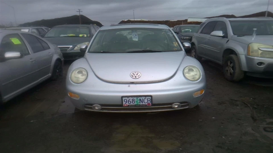 Conjunto de limpador de ar usado serve: 2003 Volkswagen Beetle 2.0 grau A - Imagem 2 de 4