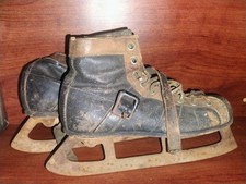 Antique Barney  Berry rare leather ice skates Leadville find