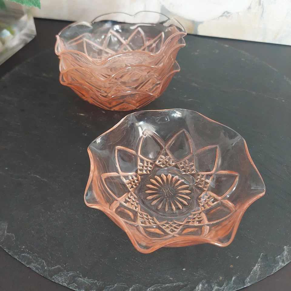4 Hazel Atlas Diamond Arches Berry Bowls Set - Pink Depression Glass - Image 2 of 4
