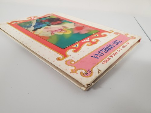 My Tiny 3-D 3D Book Series #8 THUMBELINA Vintage Childrens Book - READ 1971 - 第 3/22 張圖片
