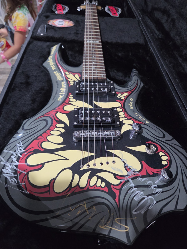 THE BIG 4 NEW ESP LTD Guitar Signed w/ Case, Signed Picks & Signed Photos/Prints