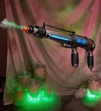 Vintage Mars Attacks Martian Brain Disintegrator Cosmic Ray Gun