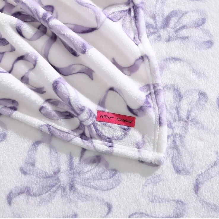 Betsey Johnson NEW Purple Bows & Ribbon QUEEN 90x90 Blanket Ballet Bow Coquette - Image 4 of 4